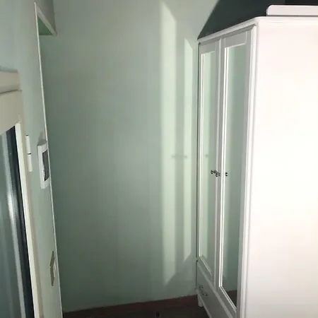 Lo Smeraldo Apartment *